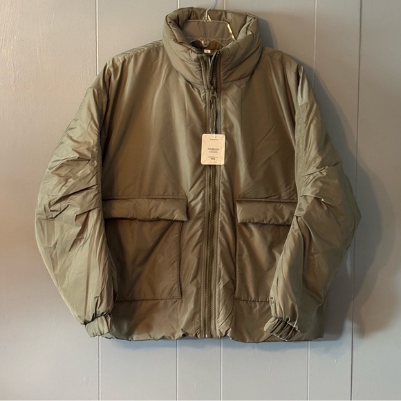 NWT Khloe Kardashian for Fabletics puffer jacket - Picture 3 of 10